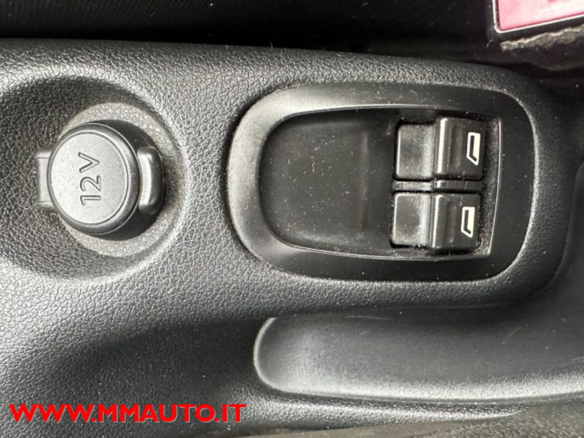 Peugeot 206 60CV 5p. Urban (13)