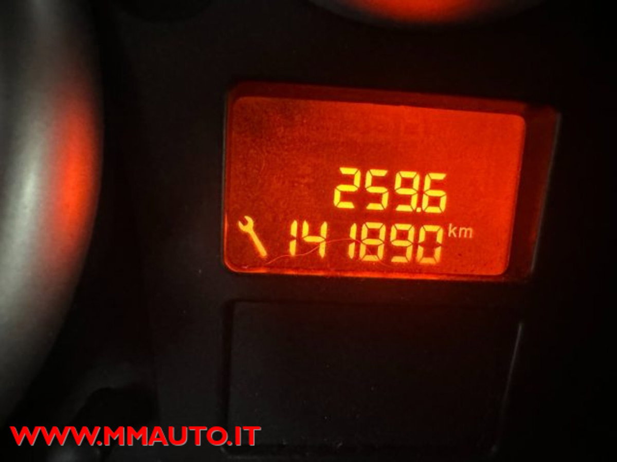 Peugeot 207 8V 75CV 5p. Access ECO GPL (11)