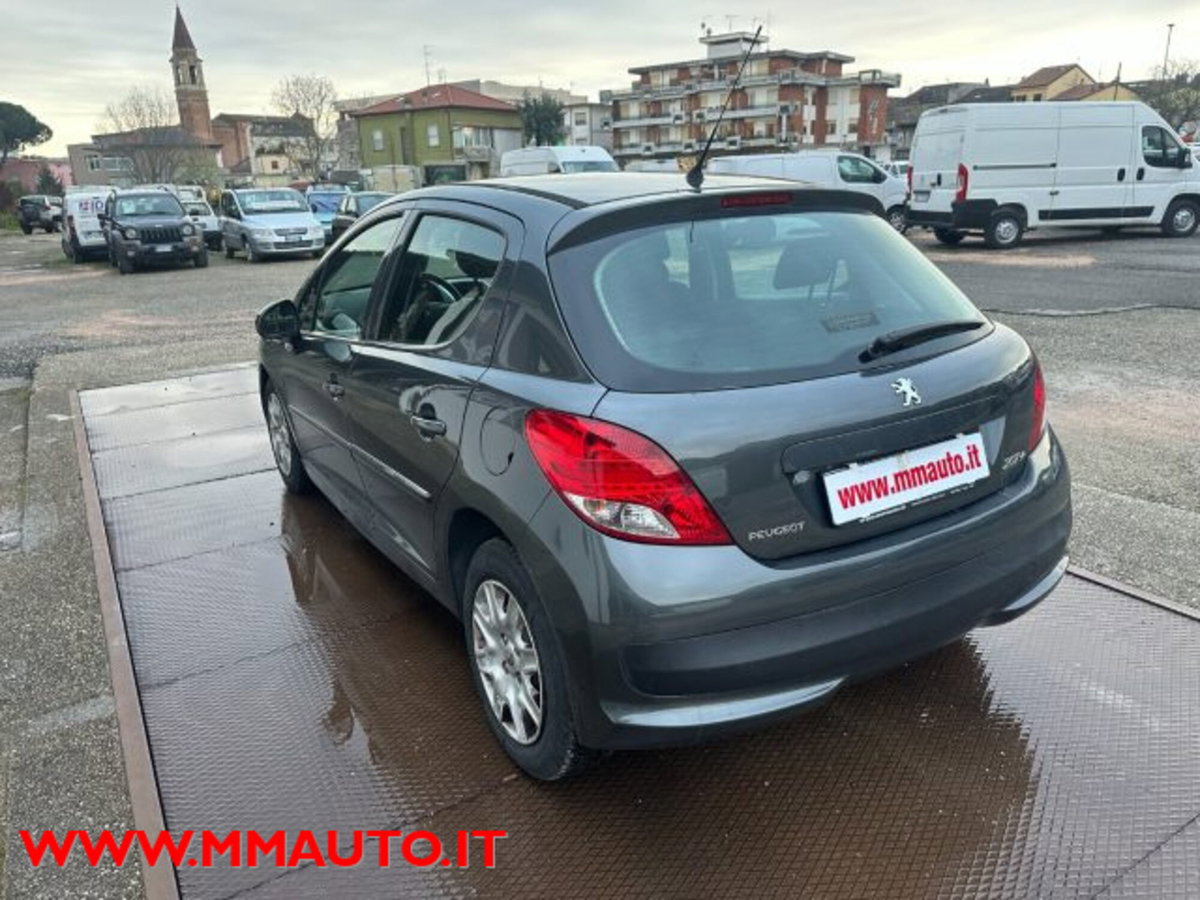 Peugeot 207 8V 75CV 5p. Access ECO GPL (4)