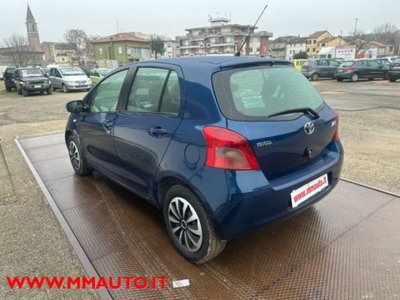 Toyota Yaris 1.0 5 porte Sol (3)