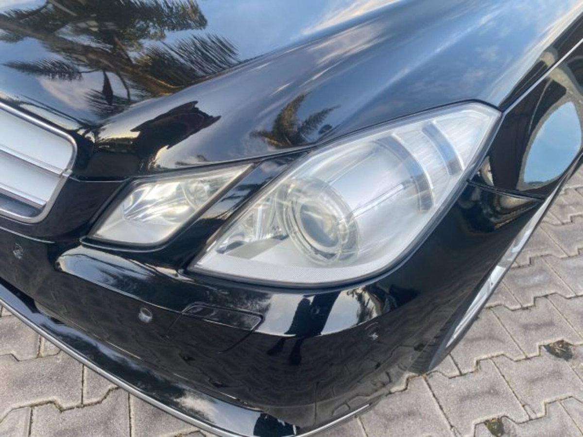 Mercedes-Benz Classe E Coupé 250 CDI Coupé BlueEFFICIENCY Avantgarde (17)