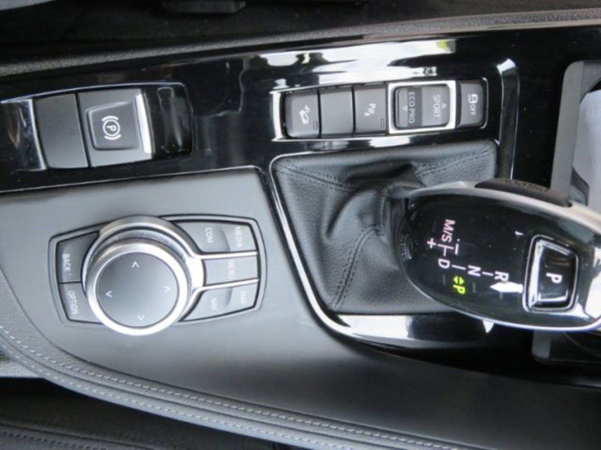 BMW X2 xDrive18d Business-X