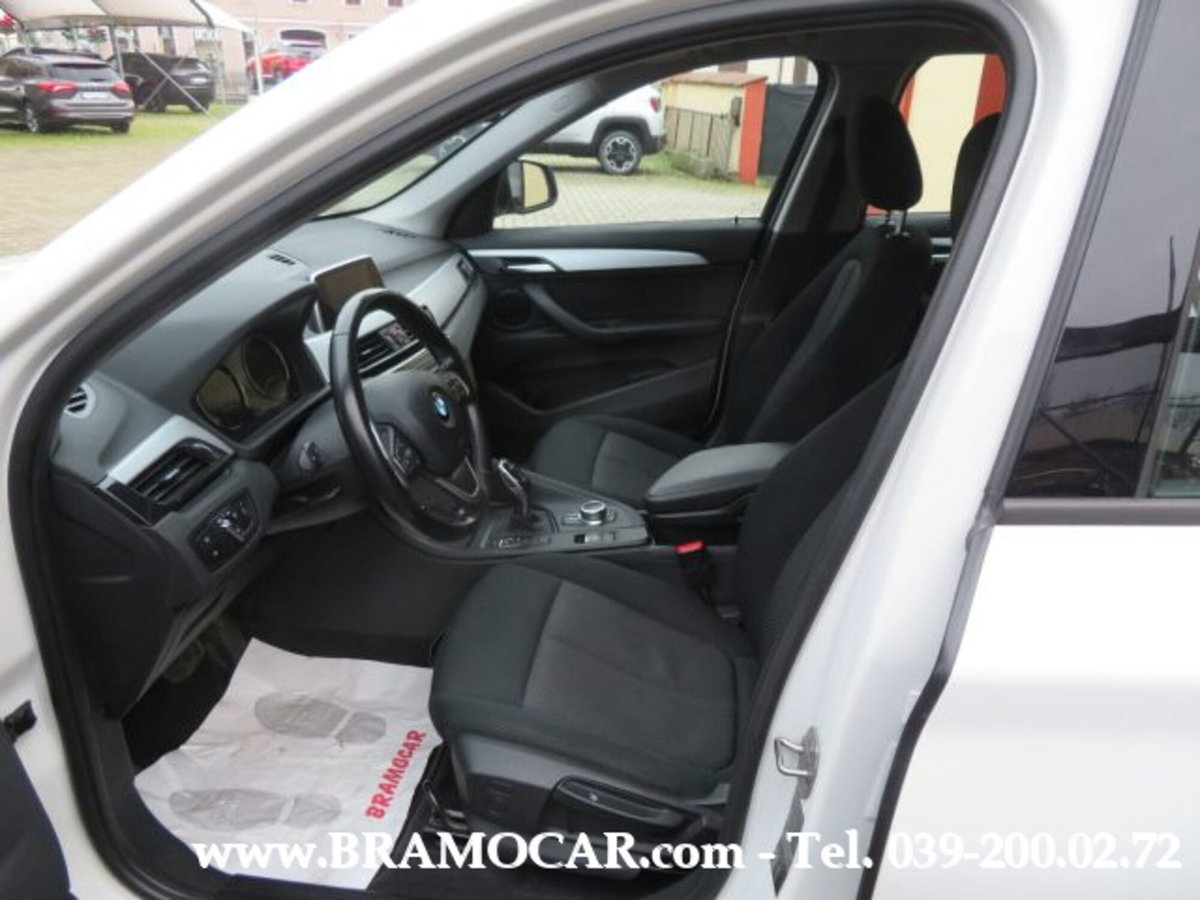 BMW X1 sDrive18d (12)