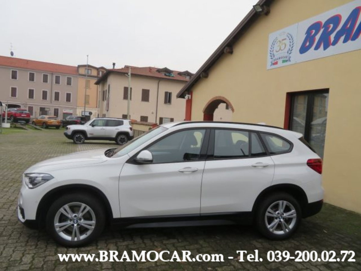 BMW X1 sDrive18d (9)