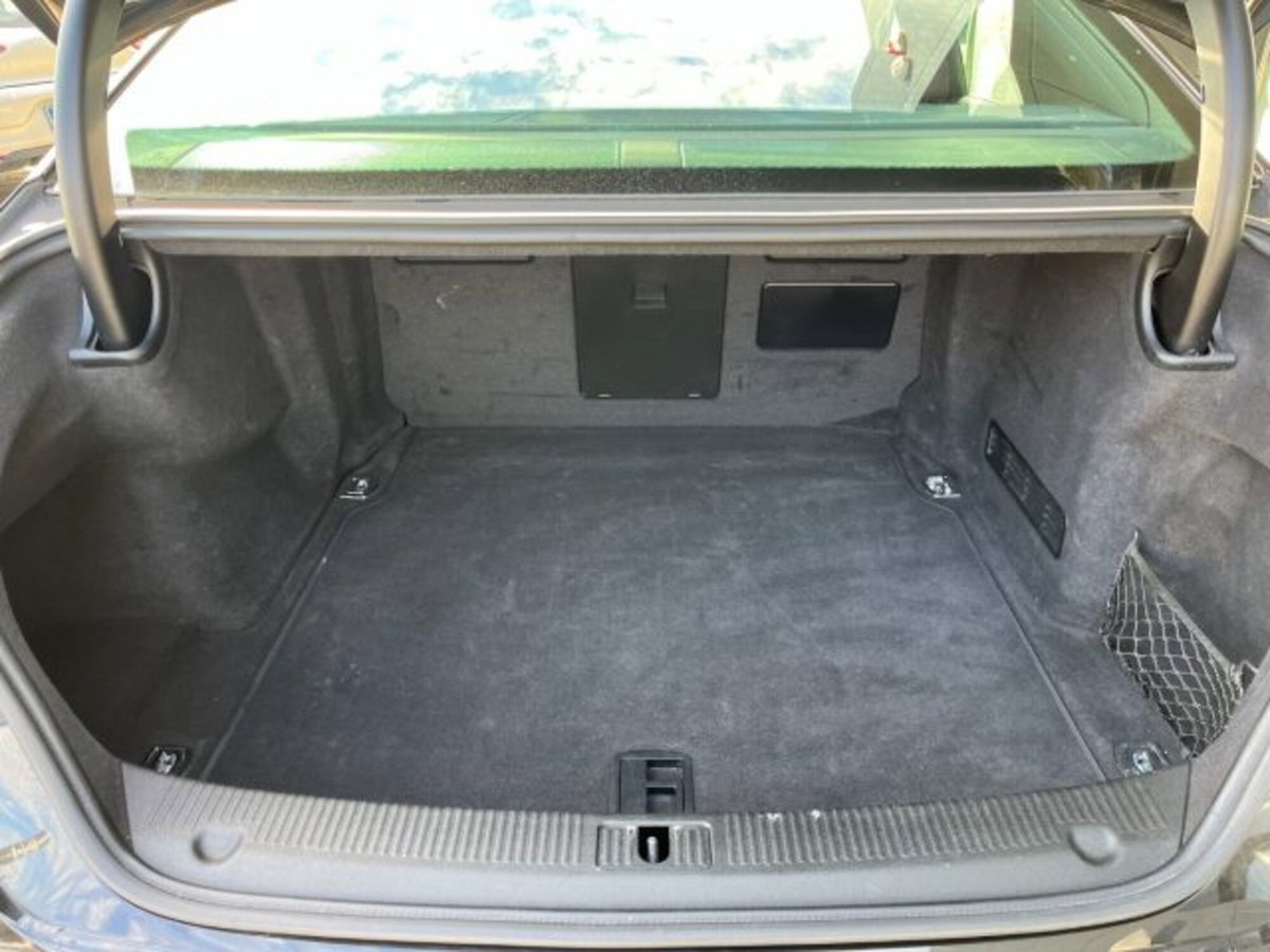Audi A8 3.0 TDI 262 CV quattro tiptronic (16)