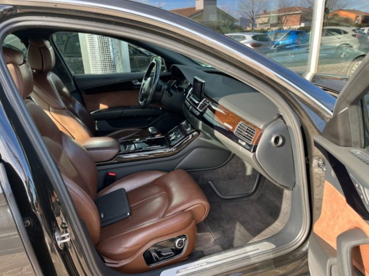 Audi A8 3.0 TDI 262 CV quattro tiptronic (20)