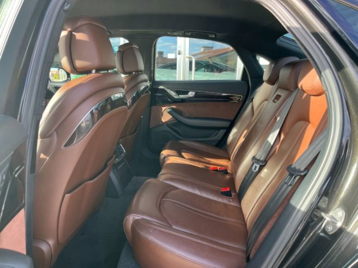 Audi A8 3.0 TDI 262 CV quattro tiptronic (4)