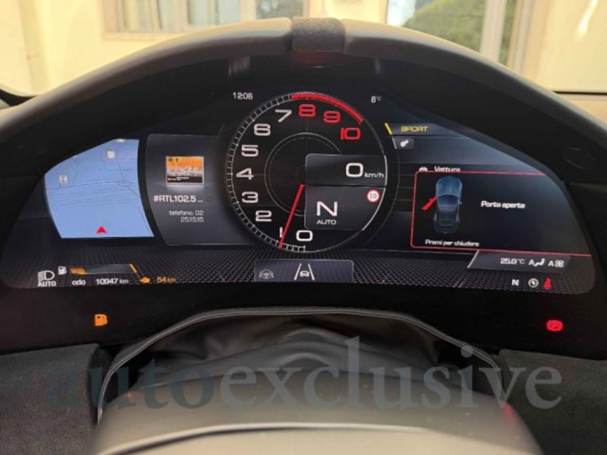 Ferrari Roma Spider 3.9 F1 dct (10)