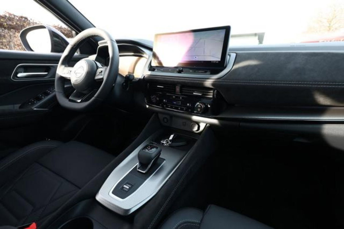 Nissan Qashqai 1.3 mhev N-Design 4wd 158cv xtronic (6)