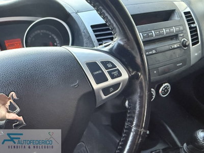 Peugeot 4007 HDi 156CV Féline (12)