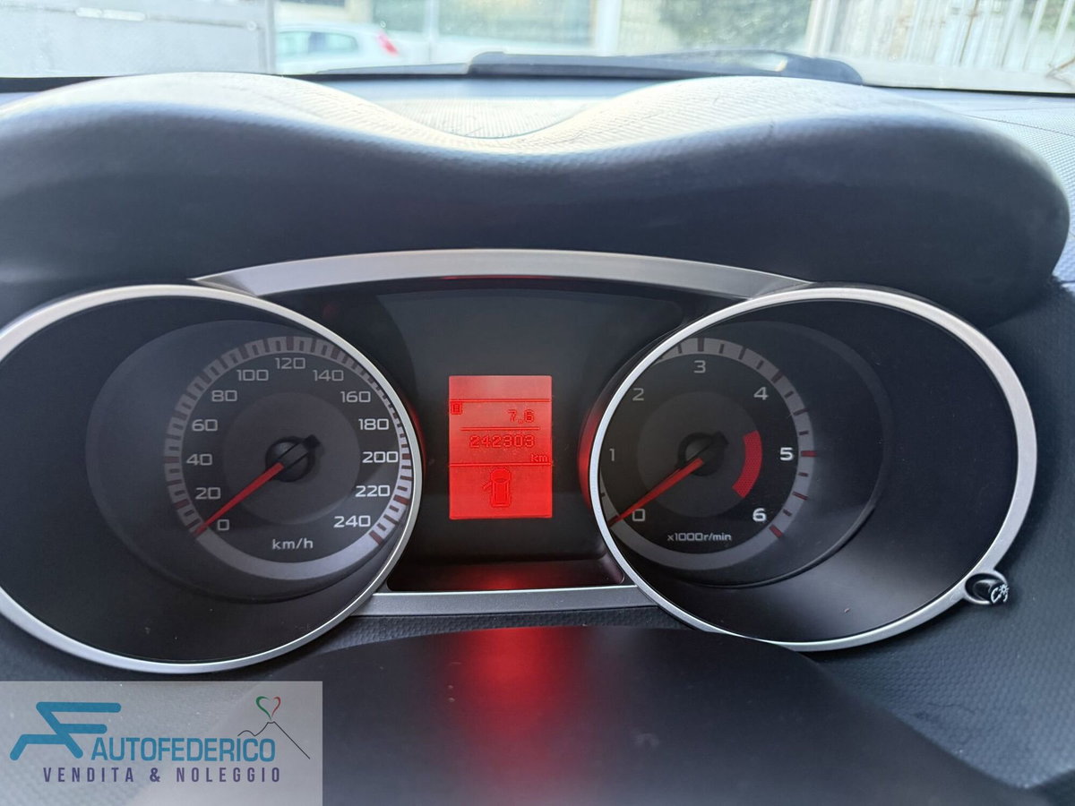 Peugeot 4007 HDi 156CV Féline (7)