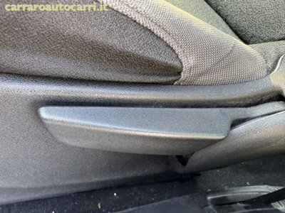 Citroen C3 1.6 HDi 90 Exclusive (15)