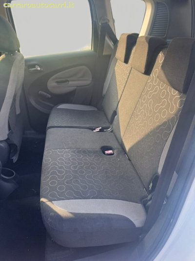Citroen C3 1.6 HDi 90 Exclusive (12)