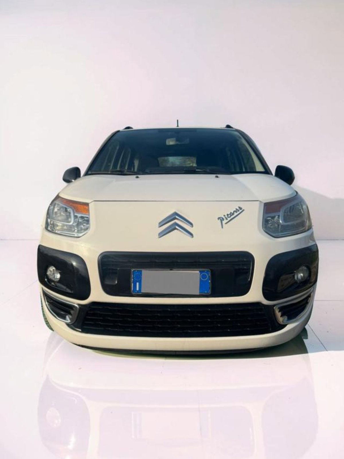 Citroen C3 1.6 HDi 90 Exclusive (2)
