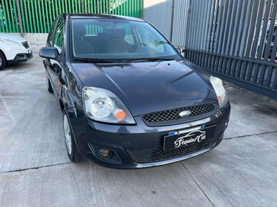 Ford Fiesta 1.2 16V 5p. Ambiente usata