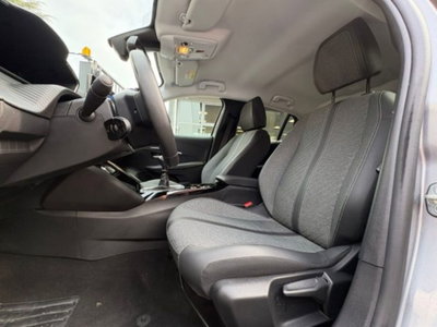 Peugeot 208 PureTech 100 Stop&Start 5 porte Allure (12)