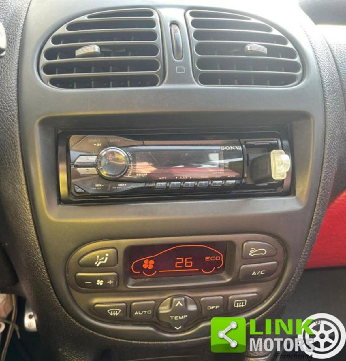 Peugeot 206 16V 3p. GT (11)