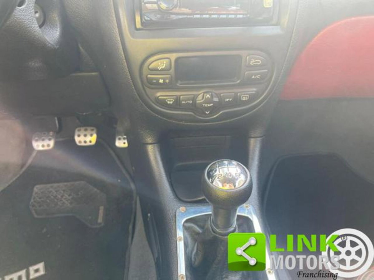 Peugeot 206 16V 3p. GT (13)