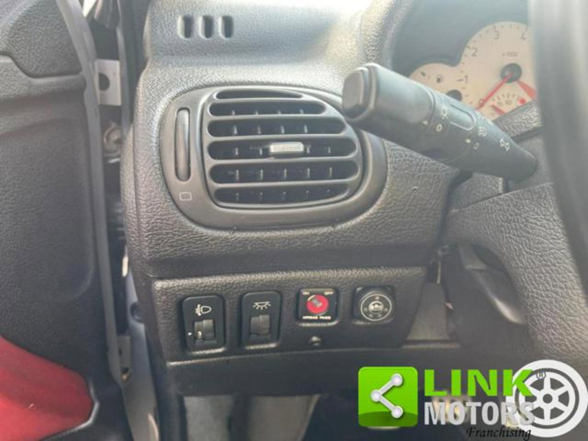 Peugeot 206 16V 3p. GT (15)