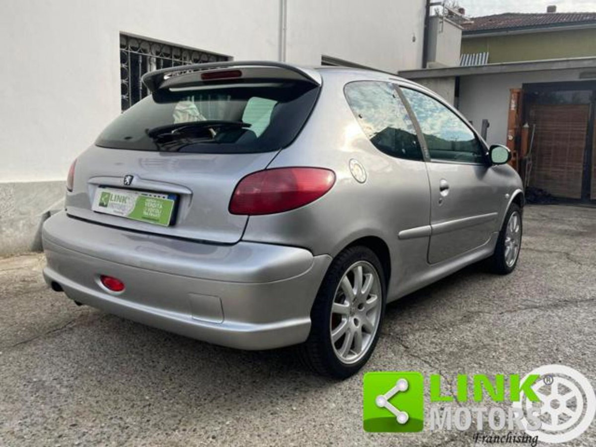 Peugeot 206 16V 3p. GT (5)