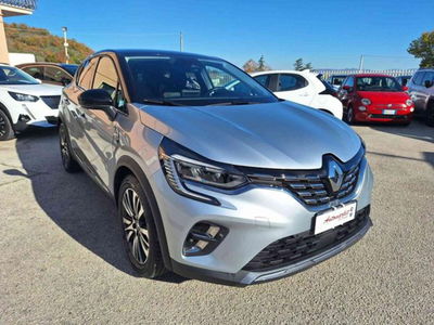 Renault Captur Plug-in Hybrid E-Tech 160 CV Initiale Paris usata