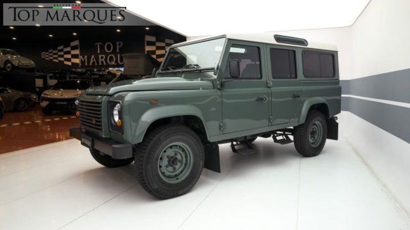Land Rover Defender 110 2.4 TD4 Station Wagon E