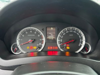 Suzuki Swift 1.2 VVT 4WD 5 porte B-Cool (10)