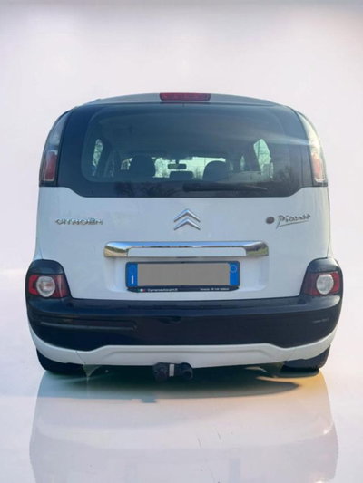 Citroen C3 1.6 HDi 90 Exclusive (7)