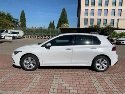 Volkswagen Golf Variant 1.0 eTSI EVO DSG Life usata