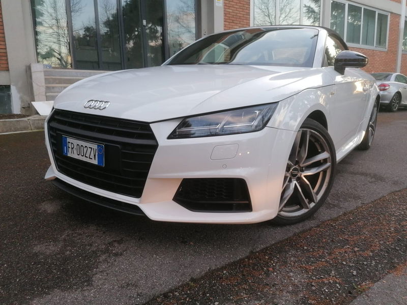 Audi TT Cabrio 1.8 TFSI S tronic Design
