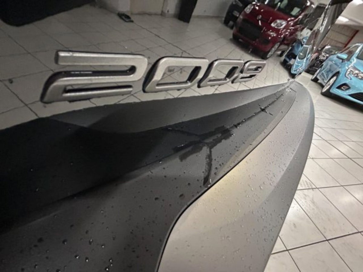 Peugeot 2008 PureTech 100 S&S Allure (12)