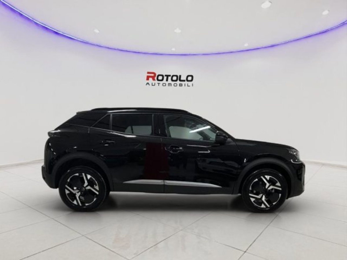 Peugeot 2008 PureTech 100 S&S Allure (3)