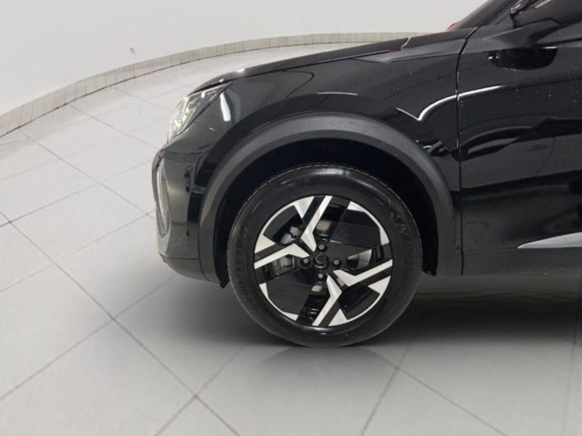 Peugeot 2008 PureTech 100 S&S Allure (8)