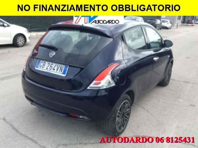 Lancia Ypsilon 1.2 69 CV 5 porte Gold usata