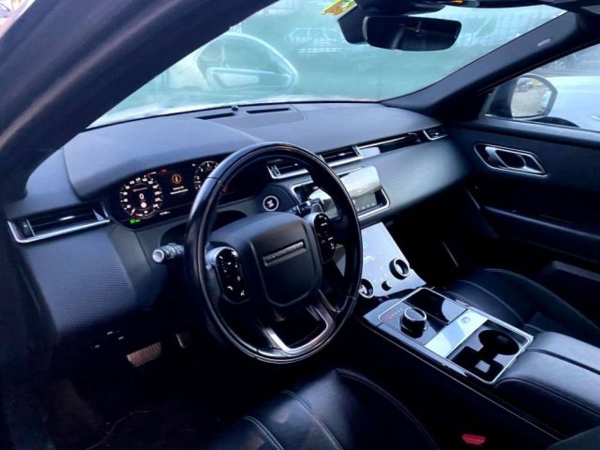 Land Rover Range Rover Velar 2.0 Si4 300 CV R-Dynamic SE (7)