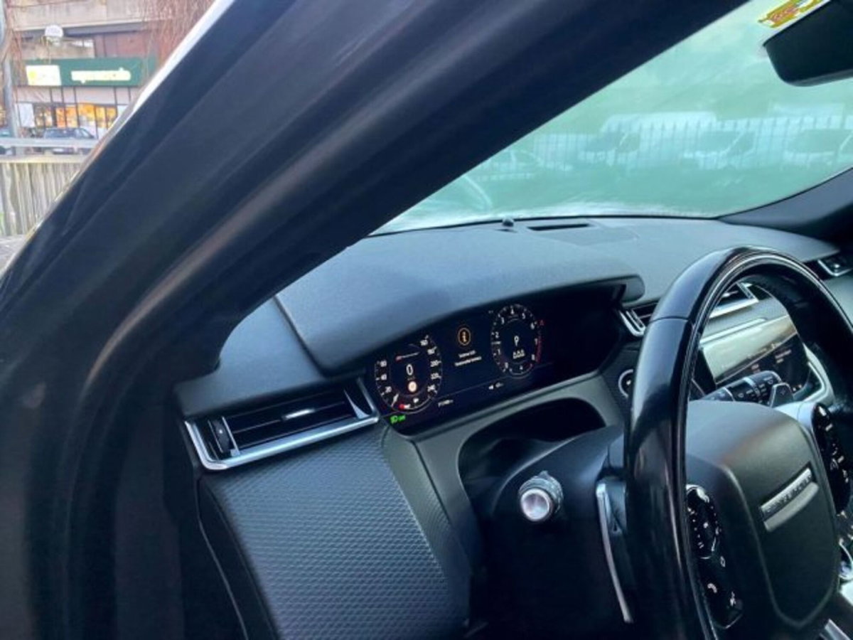 Land Rover Range Rover Velar 2.0 Si4 300 CV R-Dynamic SE (8)