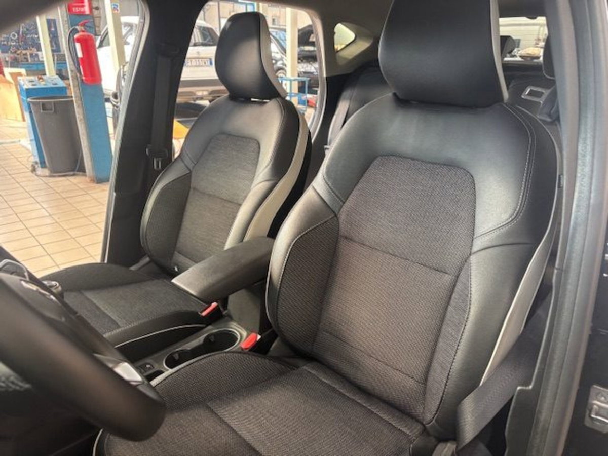 Renault Captur TCe 90 CV Techno (10)