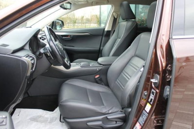 Lexus NX Hybrid (7)