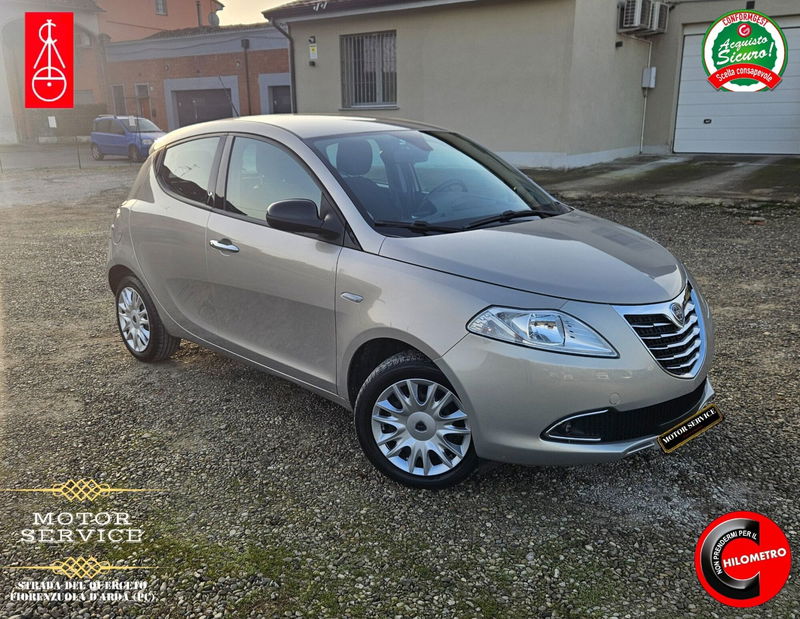 Lancia Ypsilon 1.2 69 CV 5 porte Gold