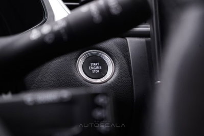 Renault Captur 1.0 tce Techno 90cv (16)