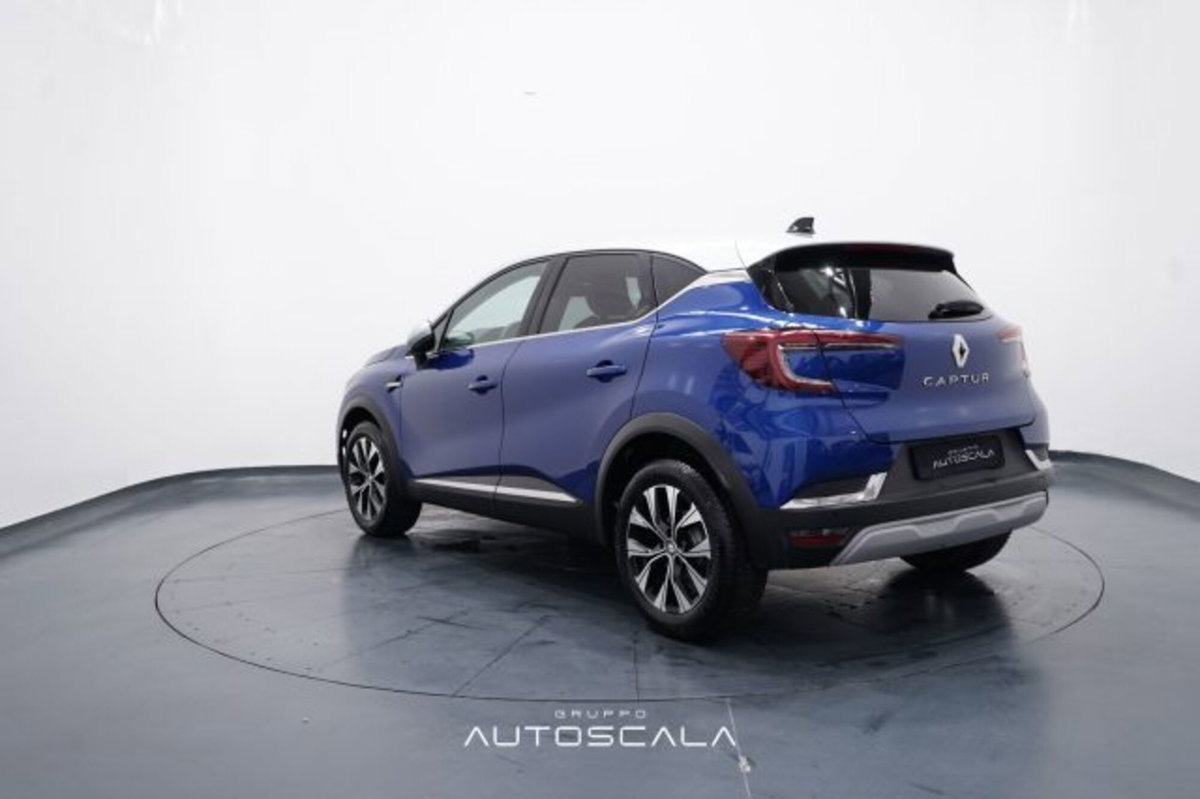 Renault Captur 1.0 tce Techno 90cv (4)