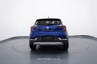 Renault Captur 1.0 tce Techno 90cv (5)