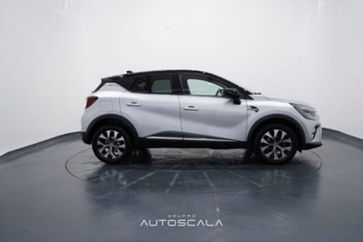Renault Captur 1.0 tce Techno 90cv (6)