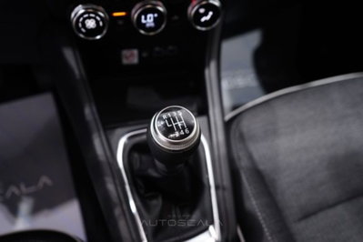 Renault Captur 1.0 tce Techno 90cv (15)