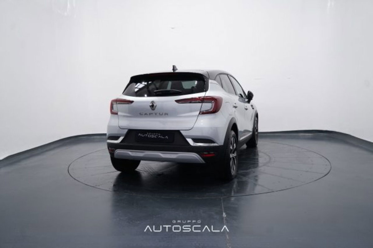 Renault Captur 1.0 tce Techno 90cv (5)