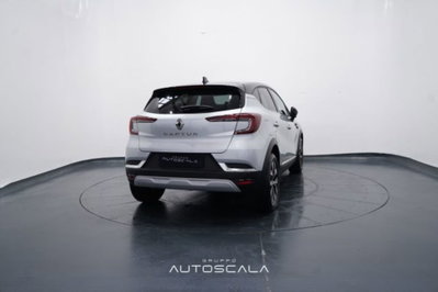Renault Captur 1.0 tce Techno 90cv (5)