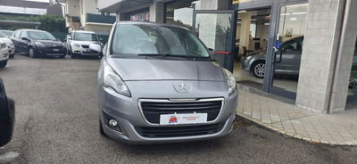Peugeot 5008 1.6 HDi 115CV Business usata