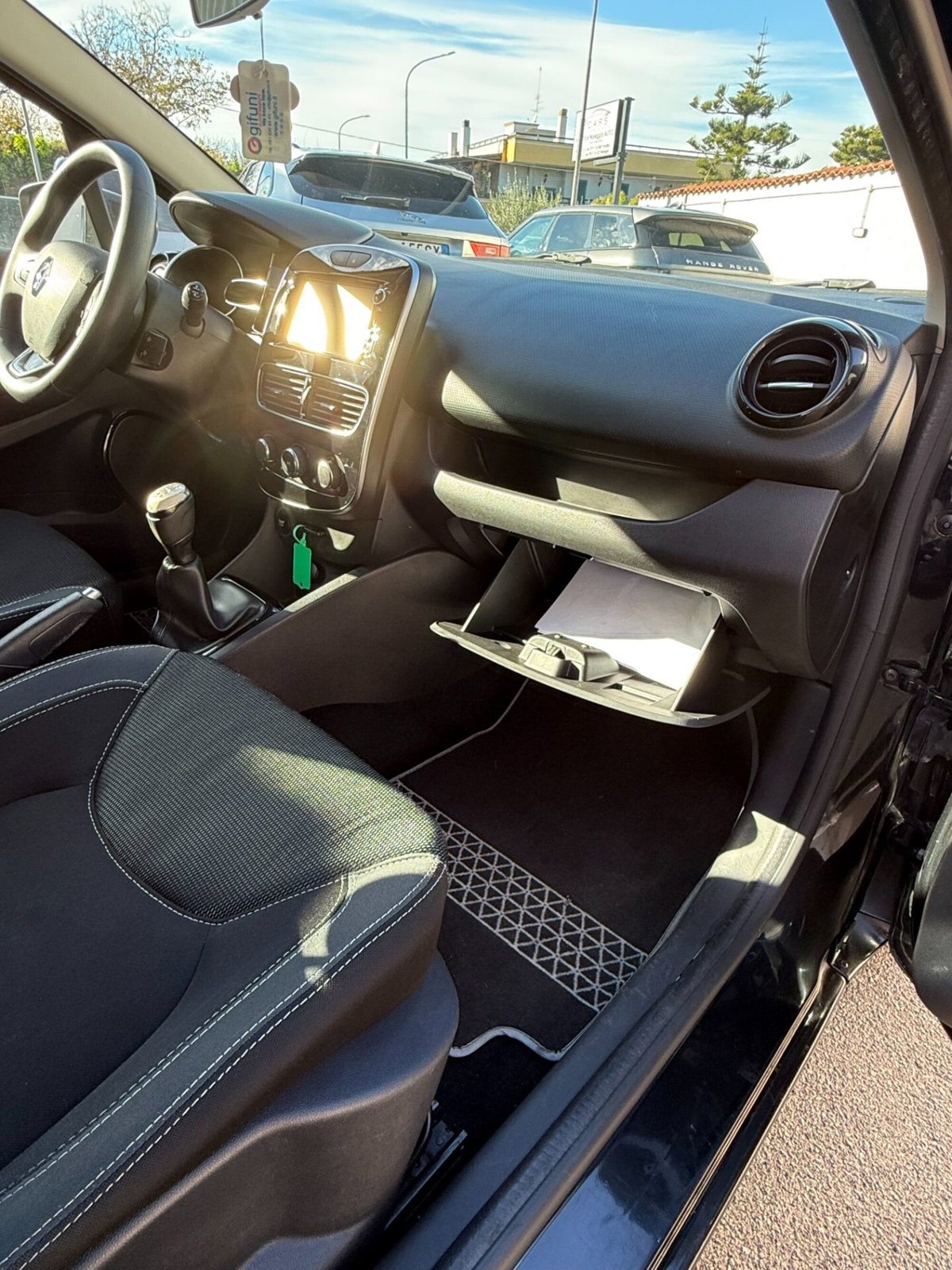 Renault Clio dCi 8V 75CV Start&Stop 5 porte Energy Zen (15)