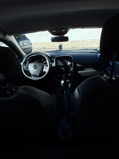 Renault Clio dCi 8V 75CV Start&Stop 5 porte Energy Zen (17)