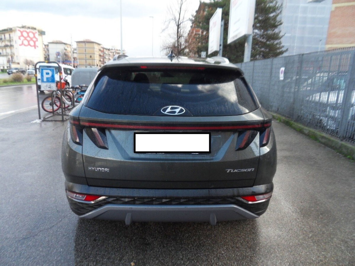 Hyundai Tucson 1.6 t-gdi 48V Xline 2wd dct (2)